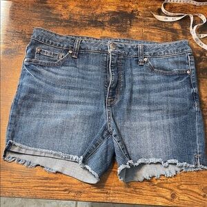 🔥5 for $25 sale! Just bundle and send me the offer! Ships next business day🔥